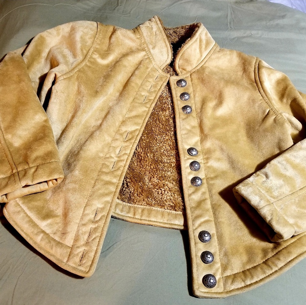 Camel colored fleece lined jacket w floral buttons